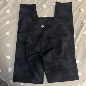 lululemon align leggings 25”!